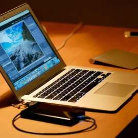 Usar carregador paralelo pode prejudicar o notebook